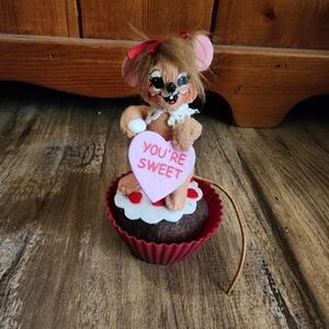 Annalee Valentines Day Mouse